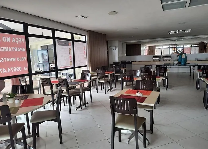 Iate Plaza- Beira Mar Fortaleza